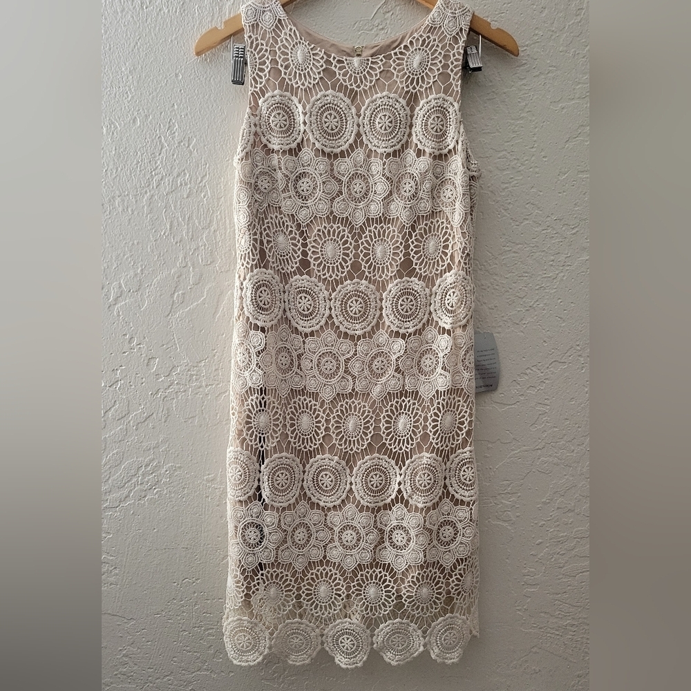Eliza J Missy Dress In Ivy Size 4 NWT